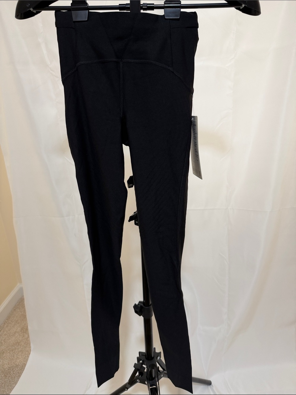 NWT Lululemon SenseKnit Running Tight